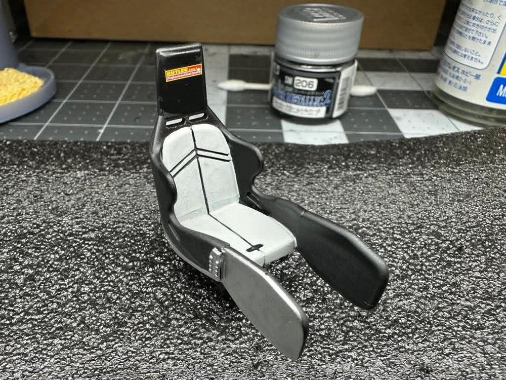 Jaye's Model Garage customer build