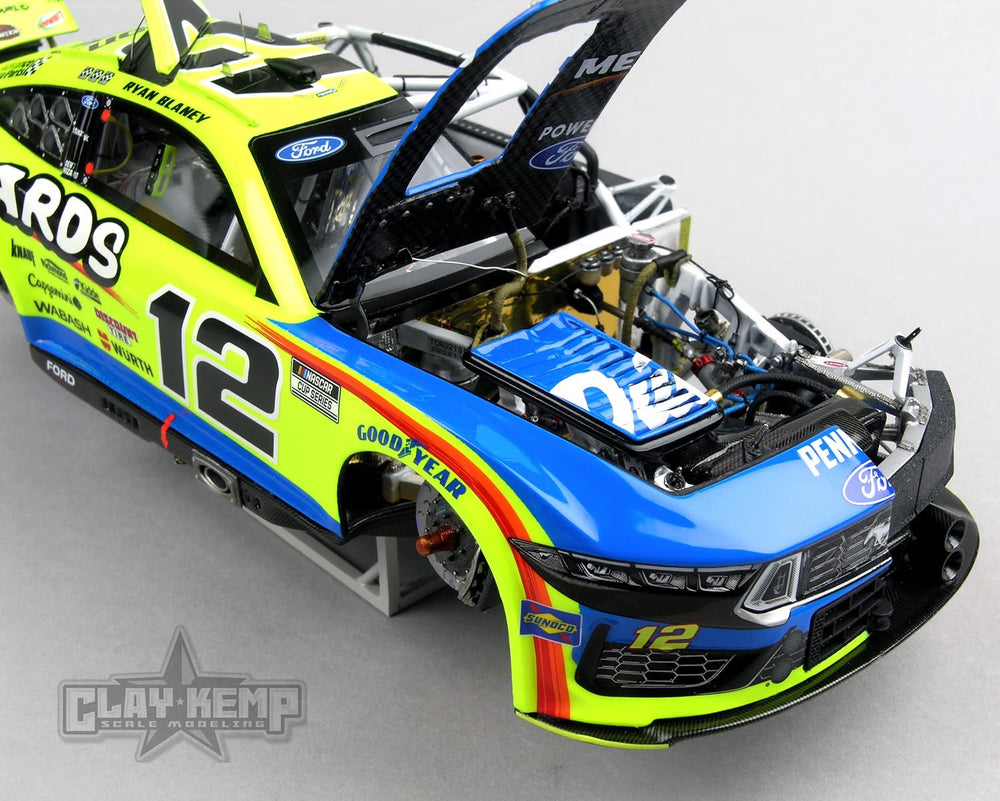 Jaye's Model Garage customer build