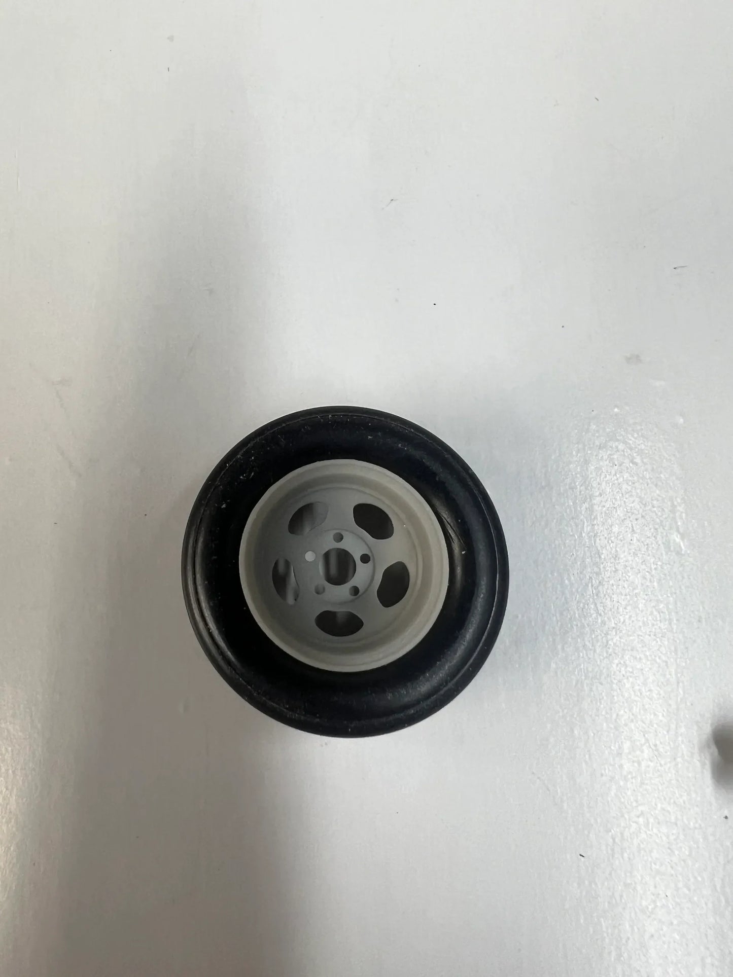 5 Hole Wheel - Bassett Style - 2 Piece - Set of 4