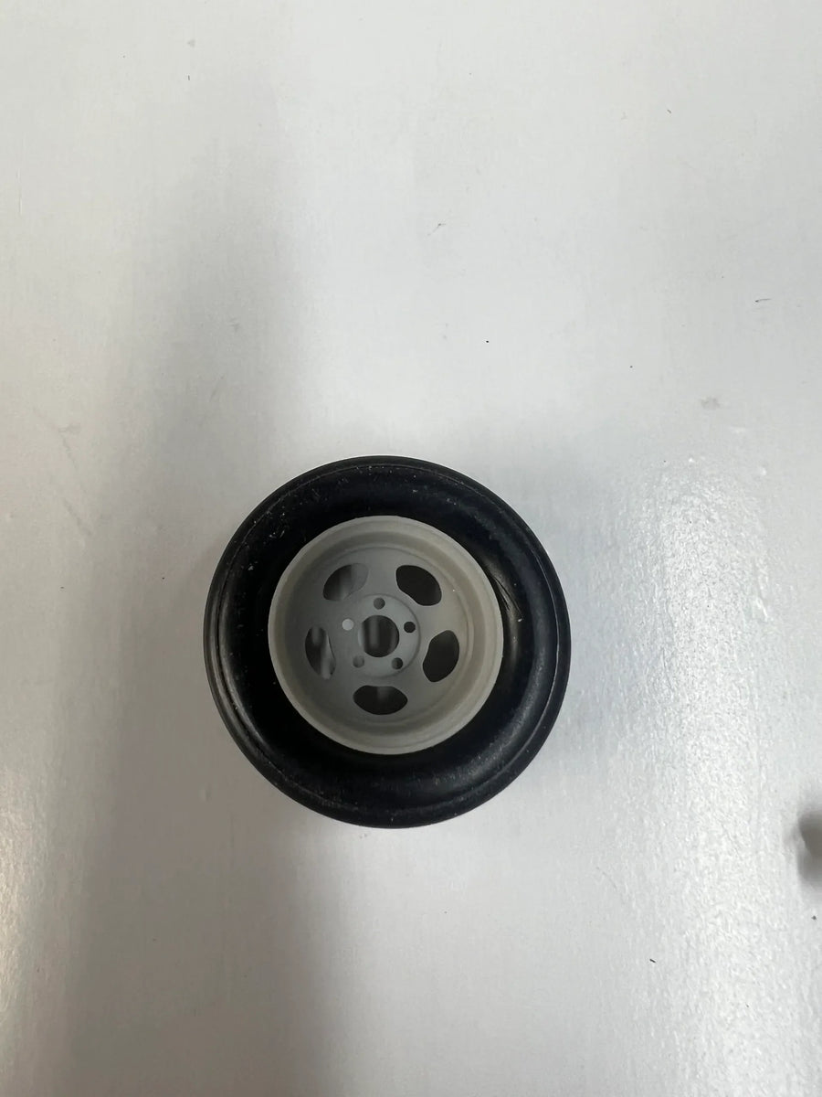 5 Hole Wheel - Bassett Style - 2 Piece - Set of 4