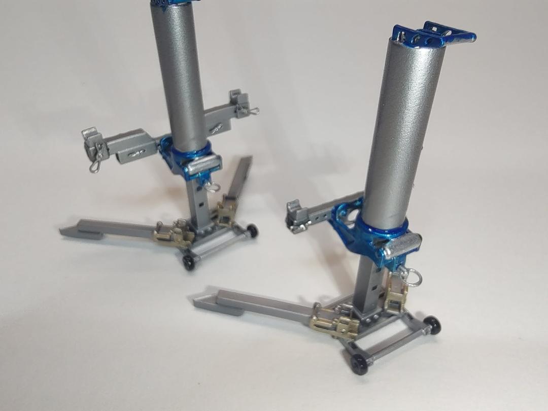 Air Jacks - Complete Set - Front and Rear - 6 Pieces