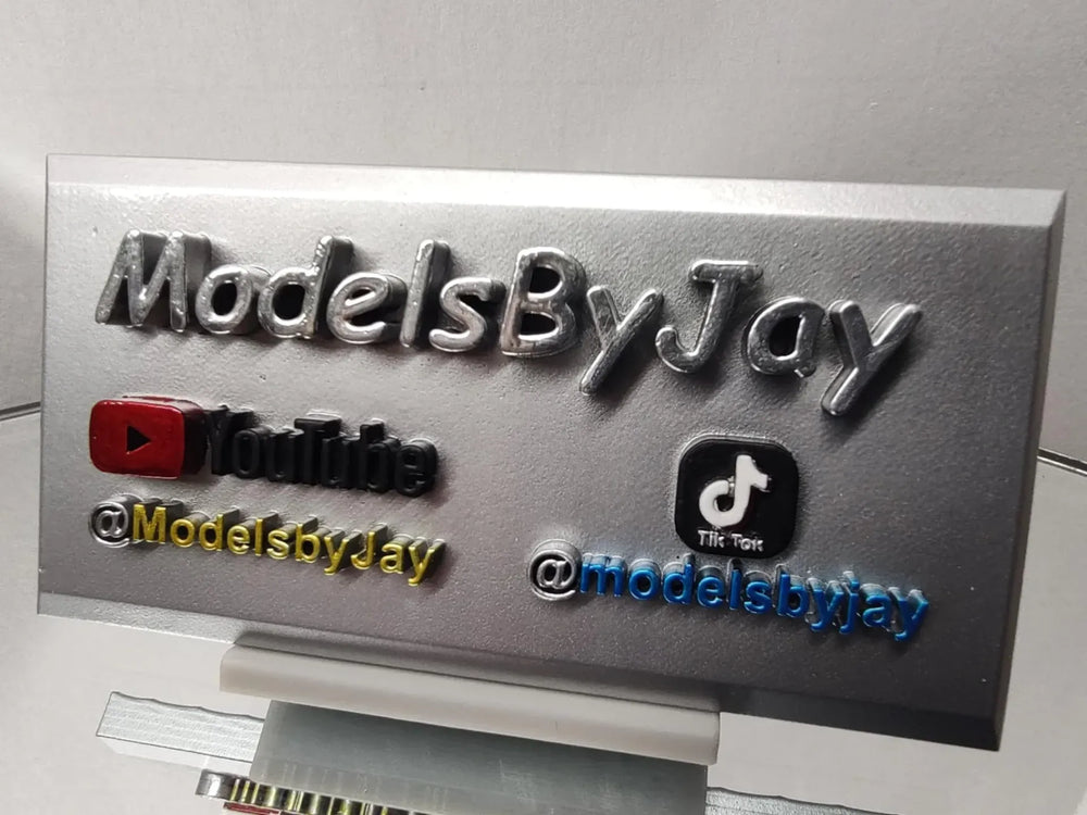 Jaye's Model Garage customer build