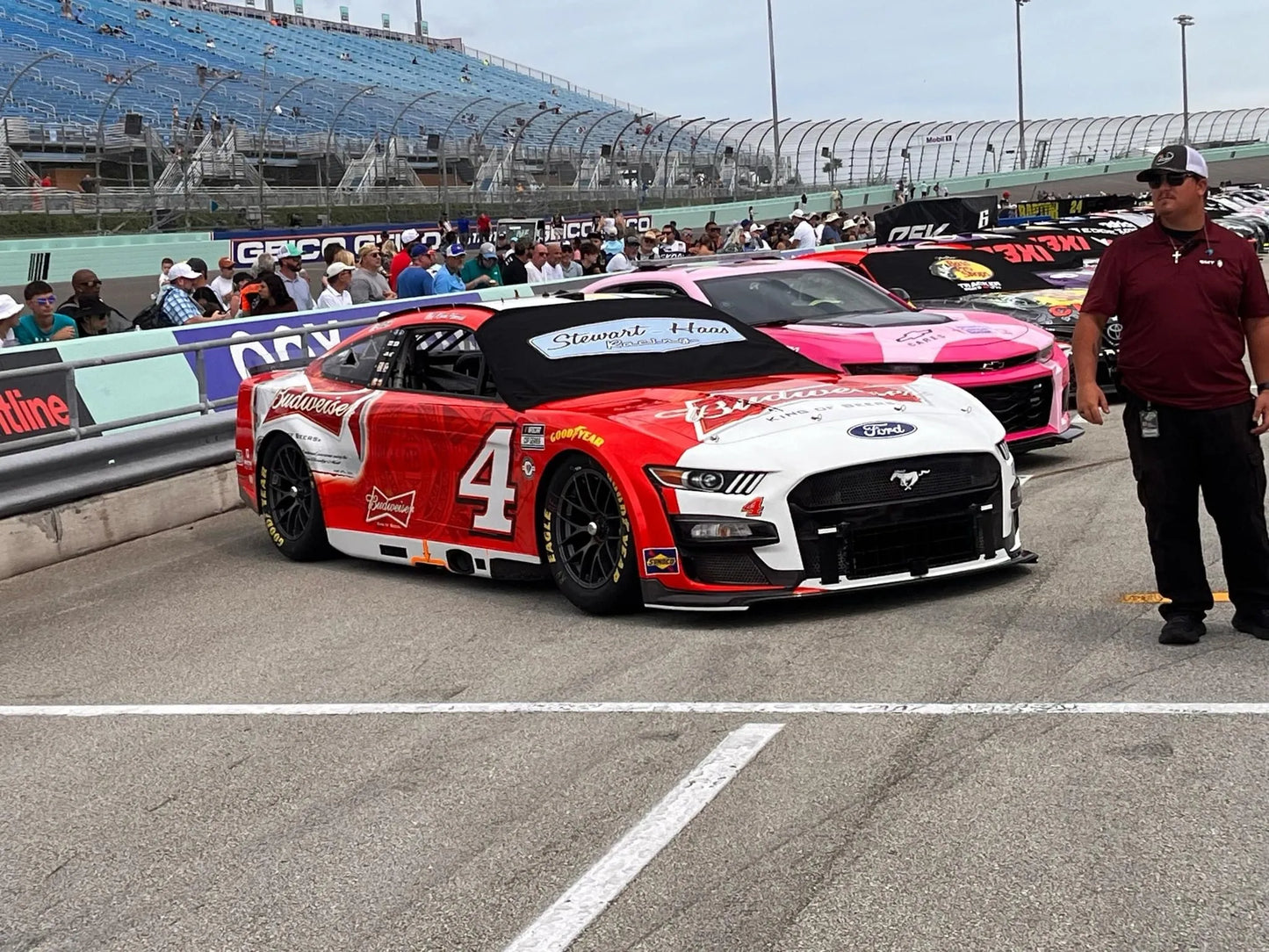 Kevin Harvick Budweiser Homestead Throwback - JWTBM Powered By Outlaws