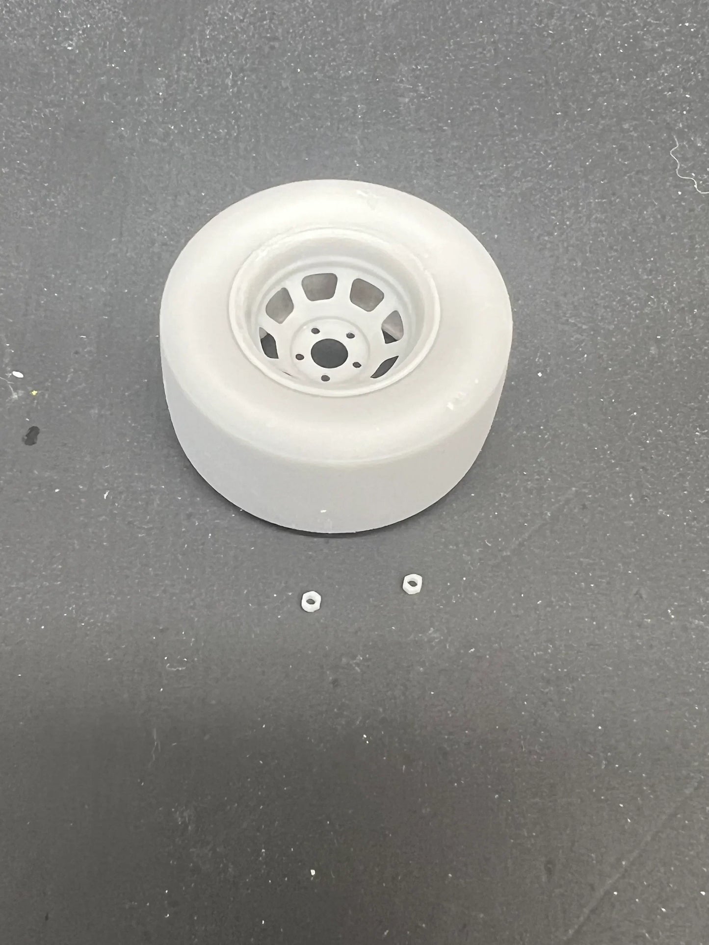 Lug nuts - 40 In A Set