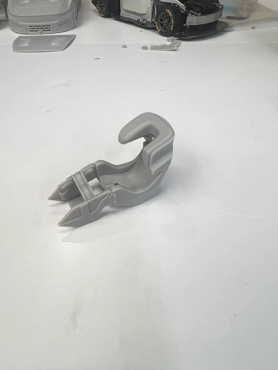 Penske/Sabelt Containment Seat